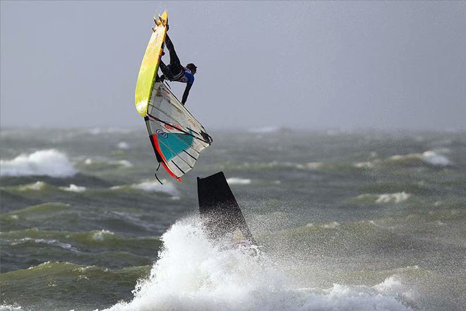 Aleix Sanllehy - PWA KIA Cold Hawaii World Cup 2011 Day 1 © PWA World Tour http://www.pwaworldtour.com